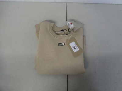 Lot 1168 - Hunter sweatshirt size M