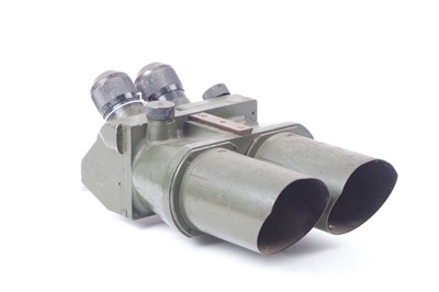 Lot 1224 - A pair of WWII German D.F. 10x80 artillery...