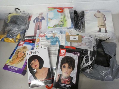 Lot 1191 - Mixed lot of adults fancy dress costumes to...
