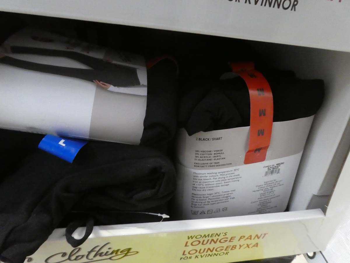 Lot 1238 - A box containing a qty of ladies Jezebl wide...