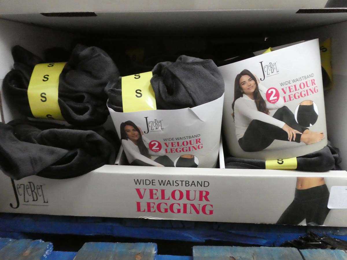 Lot 1241 - A box containing a qty of ladies Jezebl wide...