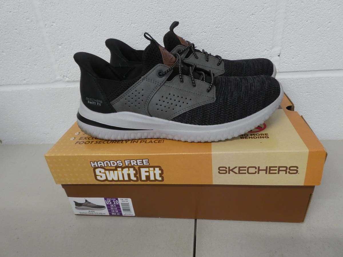 Lot 1250 - Boxed pair of Skechers hands free swift...