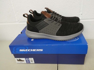 Lot 1251 - Boxed pair of Skechers goga mat arch classic...