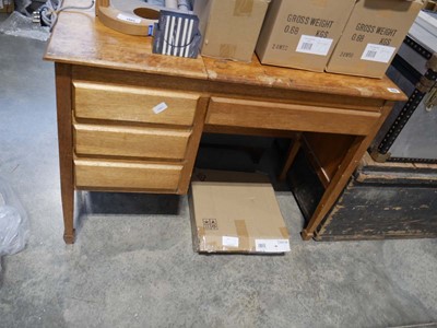 Lot 1262 - Boxed pair of Hunter 'cascade side adjustable'...