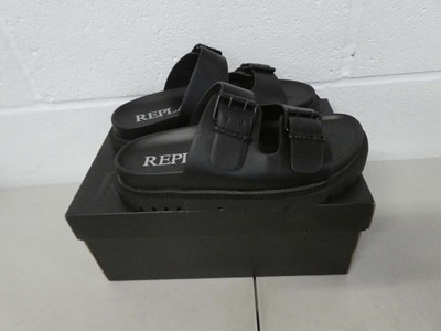 Lot 1276 - Boxed pair of Replay shoes size UK 5
