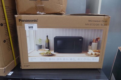 Lot 3172 - Panasonic microwave oven