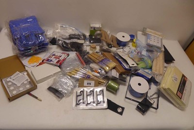 Lot 3773 - Selection of mixed household items