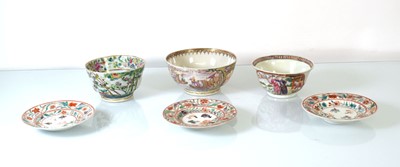 Lot 206 - A 19th century Chinese Export famille-rose...