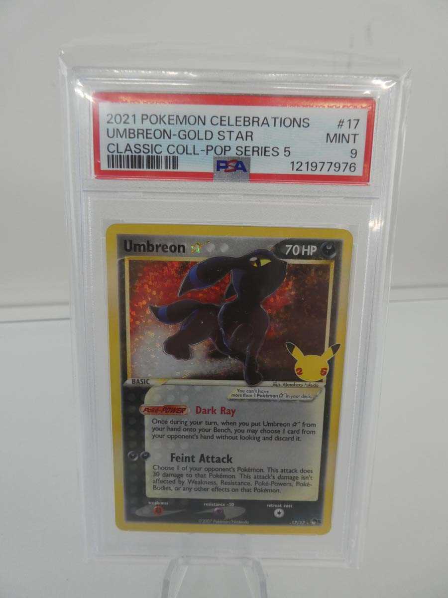 Lot 2021 Pokémon Celebrations Umbreon Gold Star...