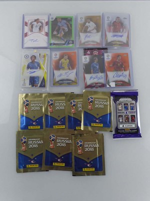 Lot Qty of Top Loaded Football Trading cards to...