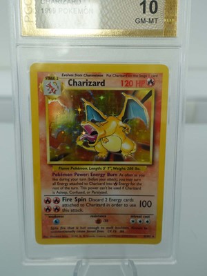 Lot 1999 Pokémon Charizard Holo 4/102 Graded PGC...
