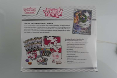 Lot Pokémon Scarlet & Violet White Flare Pokémon...