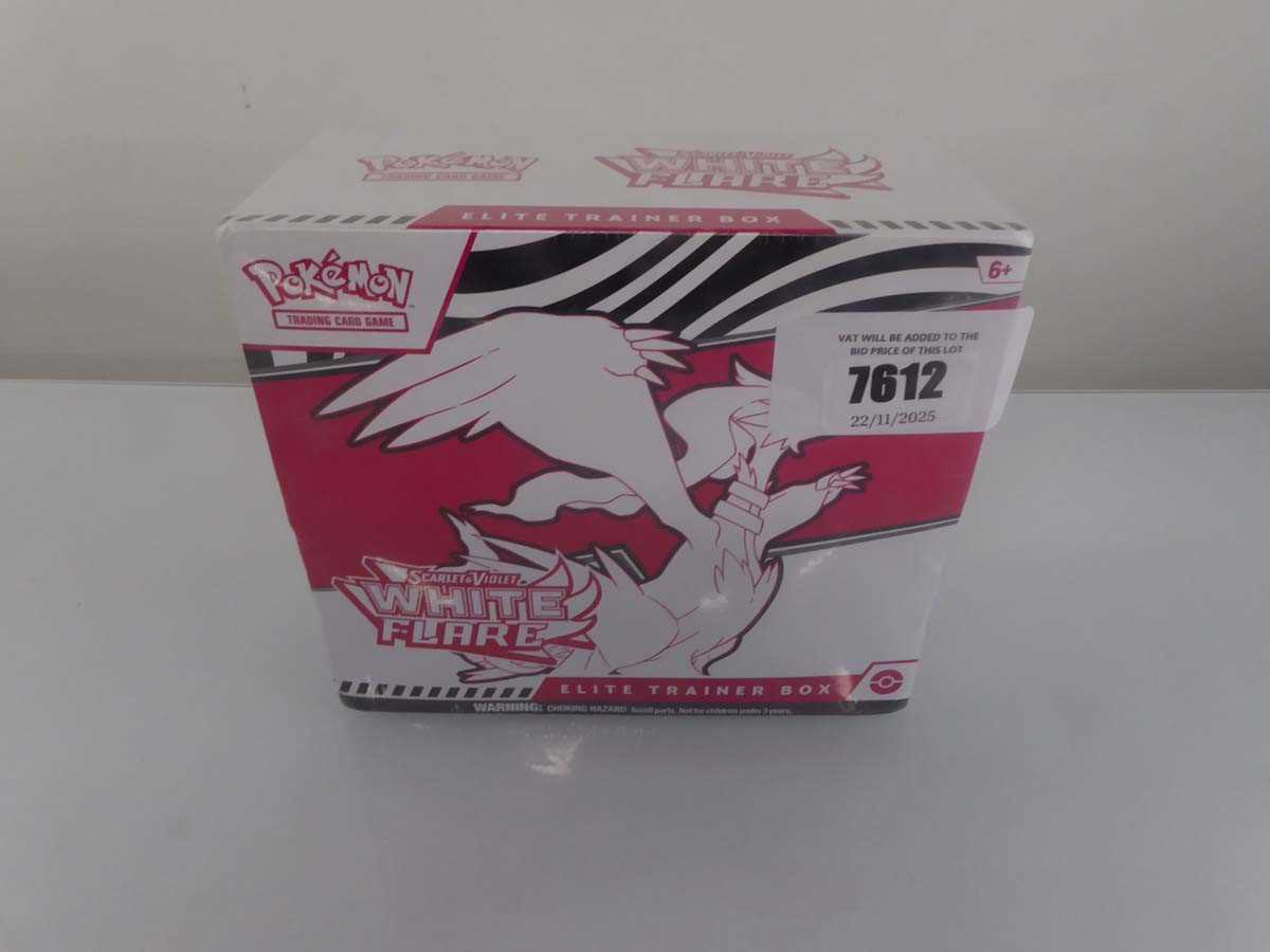 Lot Pokémon Scarlet & Violet White Flare Elite...