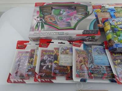 Lot Assortment of Pokémon Items to include Pokémon...