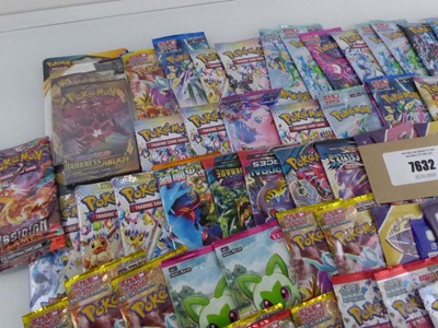 Lot x114 Sealed Assorted Pokémon Booster Packs to...