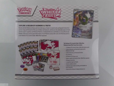 Lot Pokémon Scarlet & Violet White Flare Pokémon...
