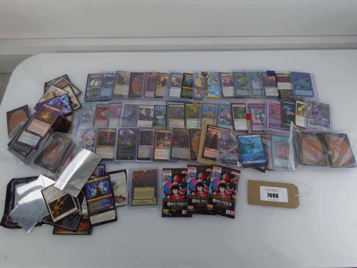 Lot Qty of Assorted Sleeved & Top Loaded Trading...