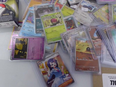Lot Assortment of Sleeved/Loose & Top Loaded...