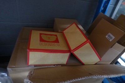 Lot 3248 - Box of design-a-bear accessories