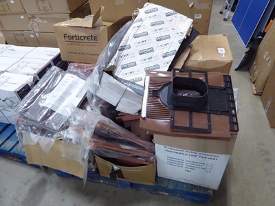 Lot 4250 - Pallet of various Timloc, Klober and other...
