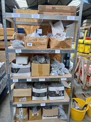 Lot 64 - The contents of a rack comprising mostly...