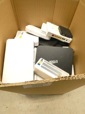Lot 2418 - Large box of various loose WiFi routers and hubs