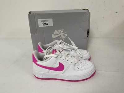 Lot 1973 - Nike children's air force 1 trainers in white...