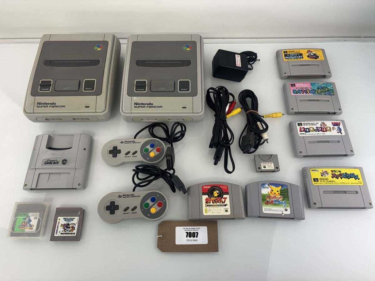 Lot 2x Super Famicon systems, Super GameBoy