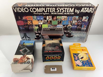 Lot Atari Video Computer System with additional...