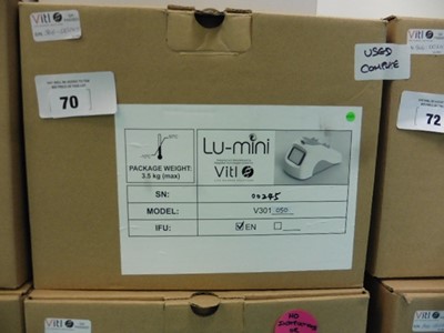 Lot 70 - VITL Lu-mini luminometer with box &...