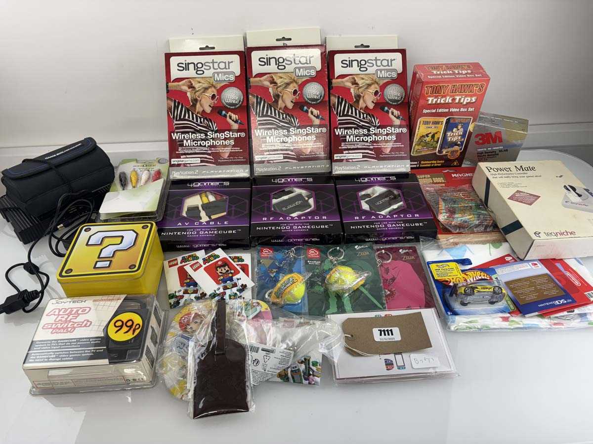 Lot Qty of gaming accessories and merchandise