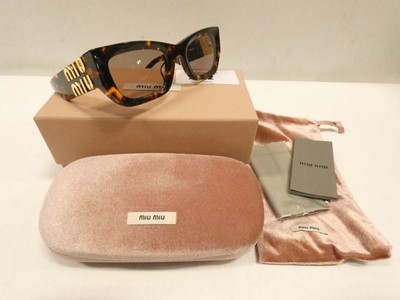 Lot 2102 - Miu Miu SMU09W sunglasses with case and box