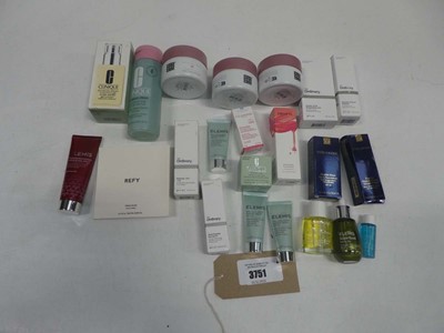 Lot 3751 - Selection of branded skin care items to...