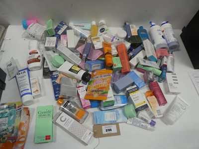 Lot 3760 - Selection of skin care products