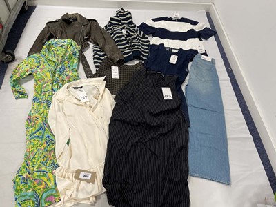 Lot 3850 - Selection of Zara & Sister Companies clothing