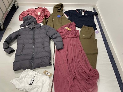 Lot 3858 - Selection of clothing to include Pangia, Lace...