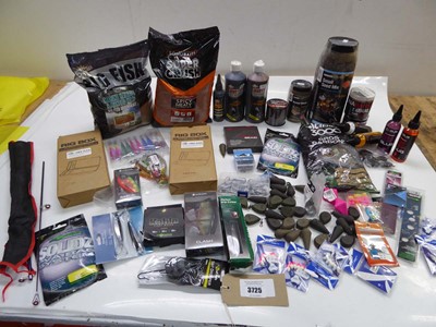 Lot 3725 - Fishing accessories including ground bait,...