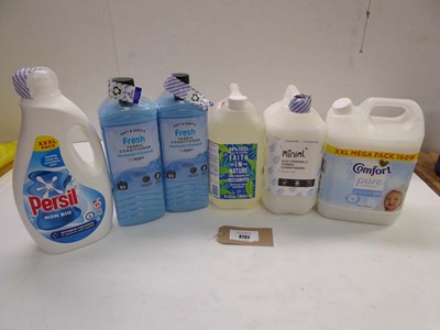 Lot 3727 - Assorted fabric conditioners and laundry...