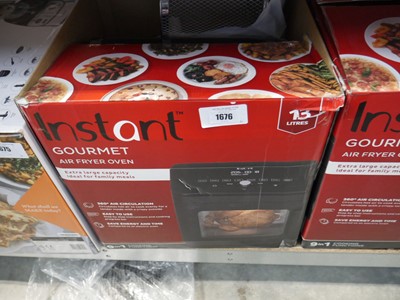 Lot 1676 - Boxed Instant gourmet air fryer oven