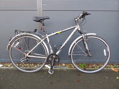 Lot 4040 - Trek 7100FX grey town bike
