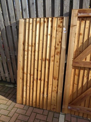 Lot 4183 - Timber braced garden gate, approx 0.9m wide, 1....