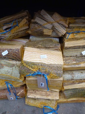 Lot 4096 - 5 bags of fire logs and 1 bag of kindling