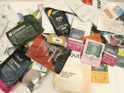 Lot 2452 - Assorted packs of various vitamin, mineral and...