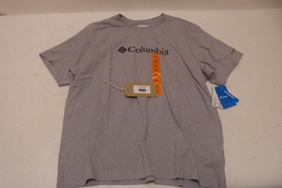 Lot 3435 - x19 Columbia t-shirts