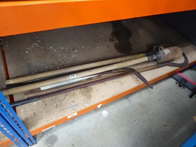 Lot 4113 - Underbay containing a quantity of tools to...