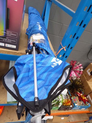 Lot 4122 - Tommy Bahama beach parasol