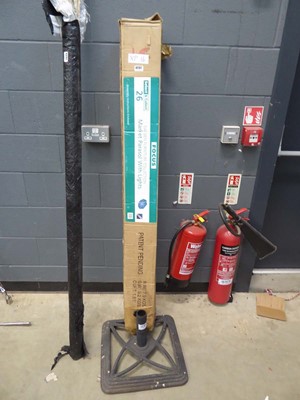 Lot 4232 - Focus market parasol with lights and metal base