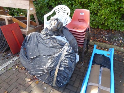 Lot 4162 - Assortment of items to include eight plastic...