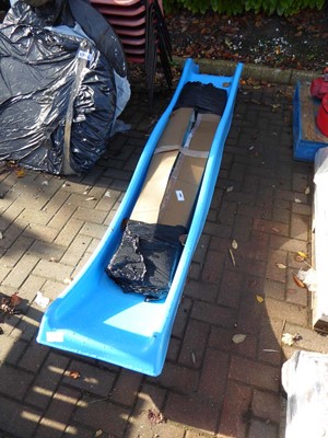 Lot 4163 - Children's slide (disassembled)