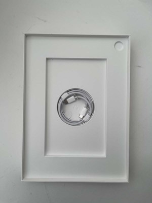 Lot Apple iPad (A16) Wi-Fi, 128GB, model A3354, boxed